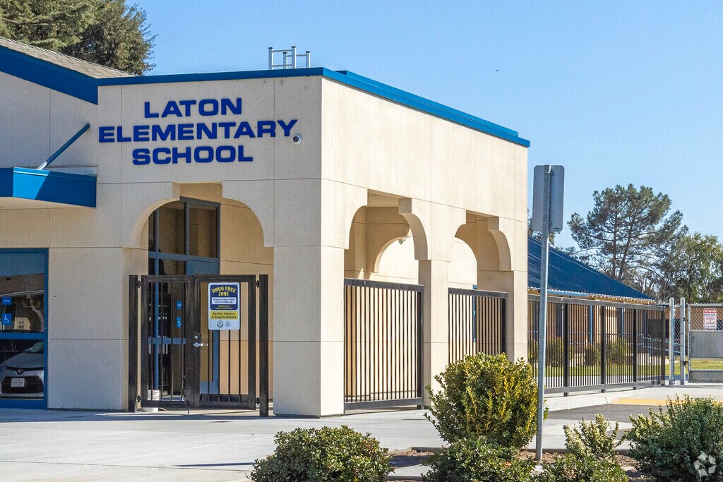 Laton Elementary School serves grades K-5 in Laton.