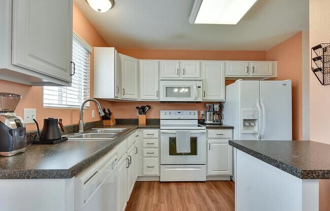 7960 N 145th St, Bennington, NE 68007 - photo 6