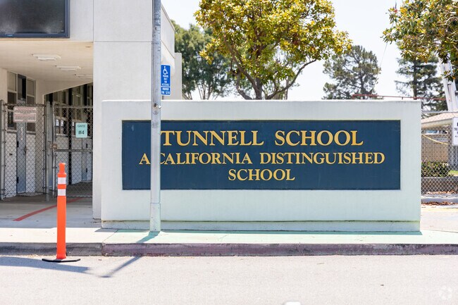 Tunnell (Martin Luther) Elementary School.