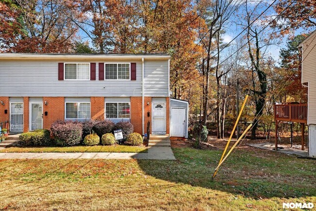 405 Fairburn Rd SW, Atlanta, GA 30331 - photo 2