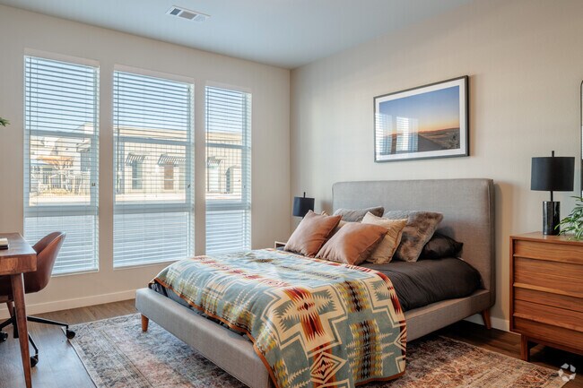 Marlon at Central Park, Denver, CO 80238 - photo 4