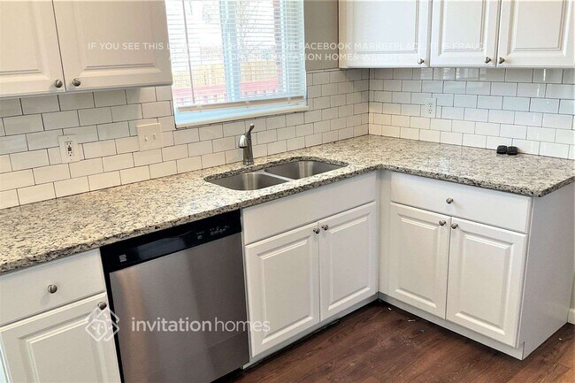 1514 S Dearborn St, Aurora, CO 80012 - photo 5