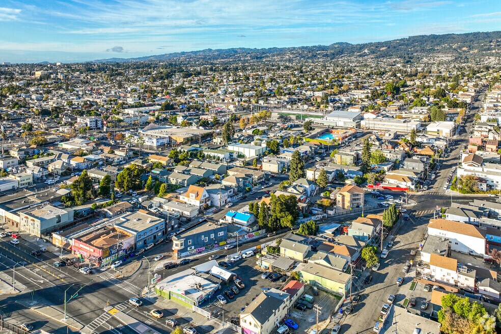 NH_Fremont_545684_P2_V1_AG_1124