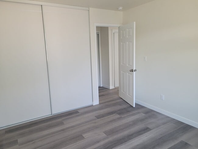 14844 Polk St, Sylmar, CA 91342 - photo 7