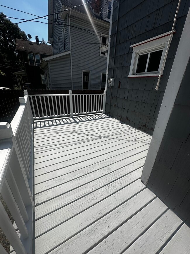 2266 Indiana Ave, Columbus, OH 43202 - photo 5