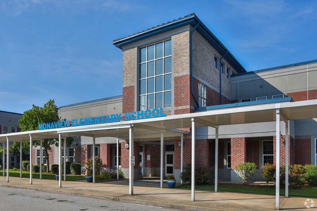 Monaview Elementary offers excellent educational opportunities.