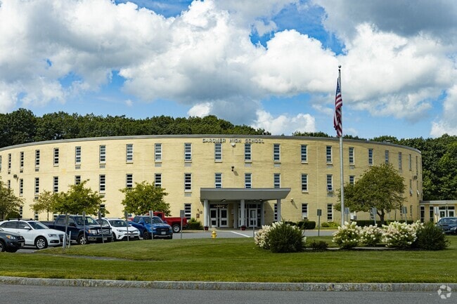 Gardner High School serves students in the East Gardner community.