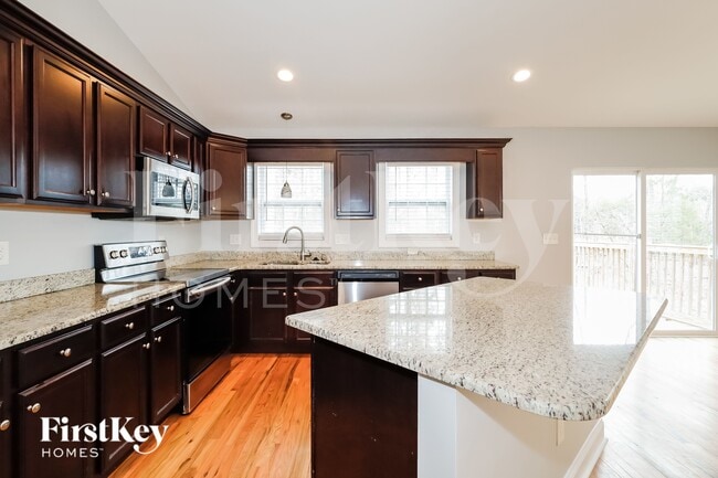 7761 Sarah Dr, Denver, NC 28037 - photo 5