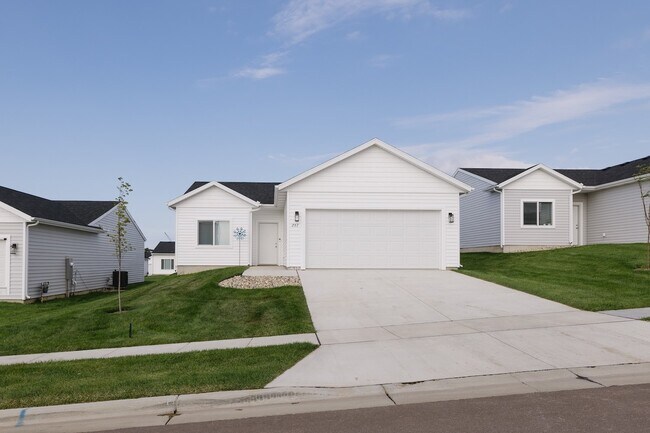 Willowbrook Village, Sioux Falls, SD 57110 - photo 5