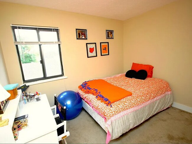 1590 N Star Ave unit C, Columbus, OH 43212 - photo 7