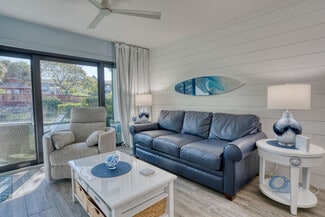 600 Neapolitan Way Unit ID1226369P, Naples, FL 34103