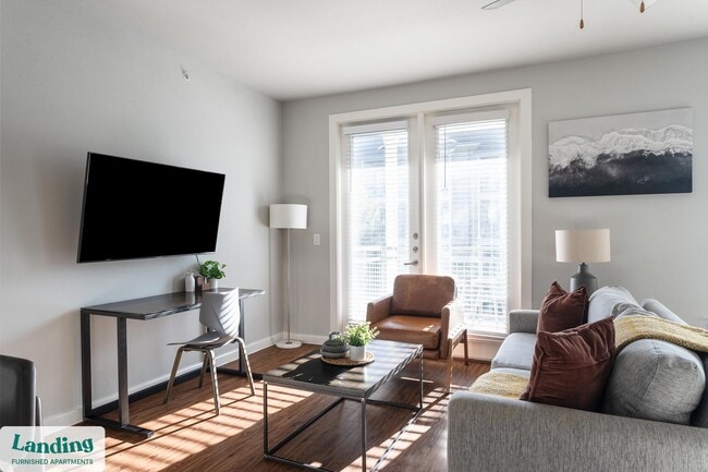 4300 Cromwell Dr unit 5203, Kyle, TX 78640 - photo 2