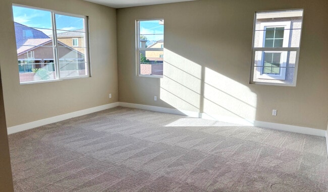 8775 Spencer Garrett St, Las Vegas, NV 89113 - photo 6