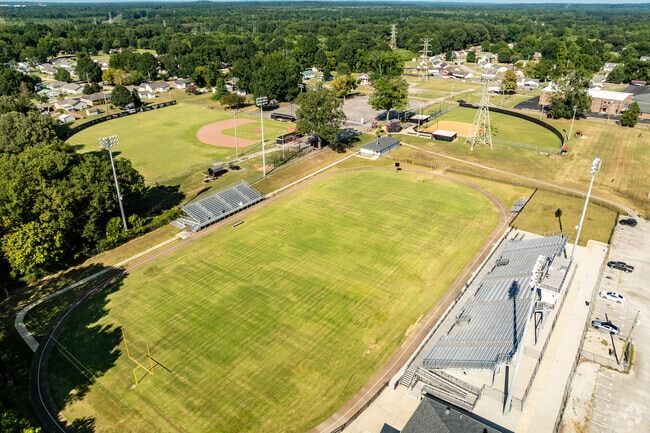 South Side High School has a B from Niche.