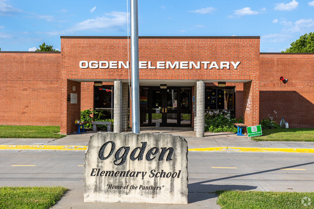 Ogden Elementary School received a GreatSchools Summary Rating of 5 out of 10.