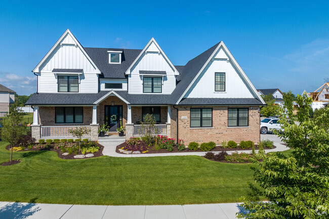 A beautiful newly constructed Craftsman-style home in the Hastings neighborhood.