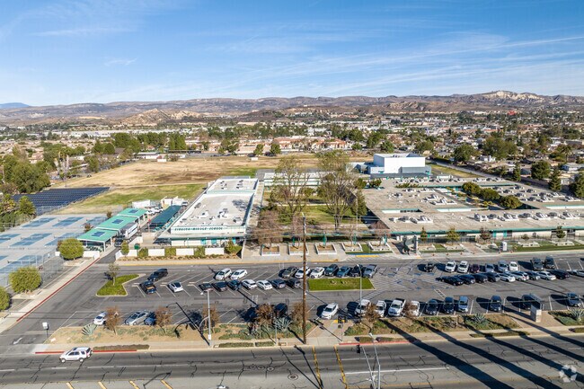 Sinaloa Middle School serves students from 6th - 8th grade in Simi Valley, Ca.