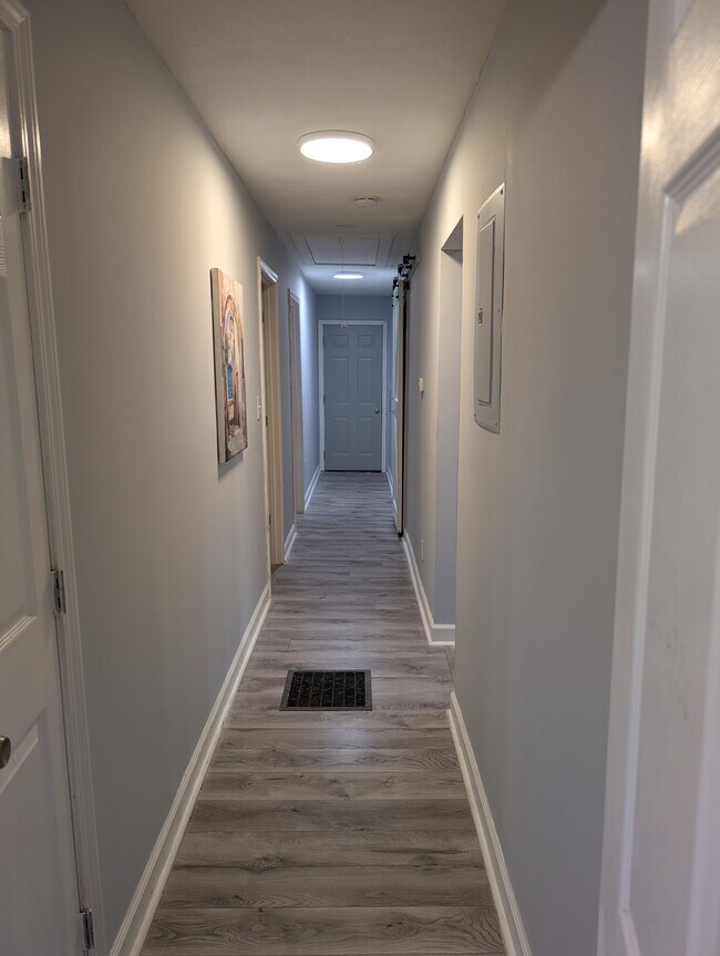 1263 Oakland Dr SW, Atlanta, GA 30310 - photo 3