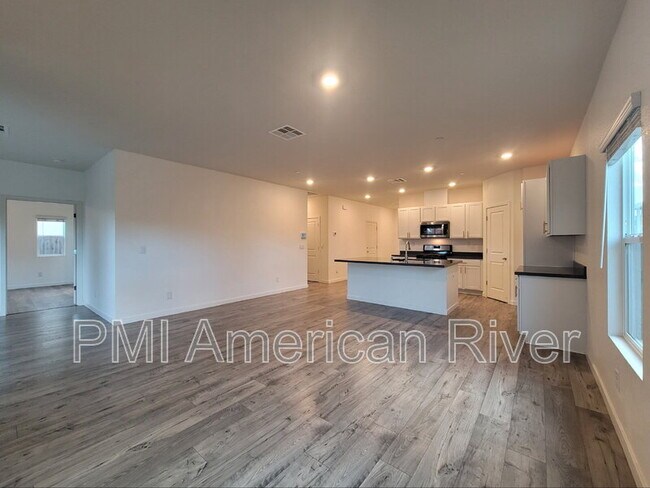 2053 Skipper CV Way, Plumas Lake, CA 95961 - photo 3