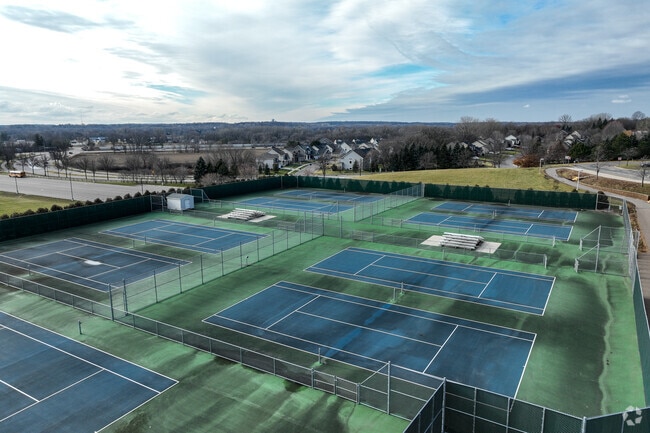 Lakeville North High School's teachers earned a grade of A from Niche.com.