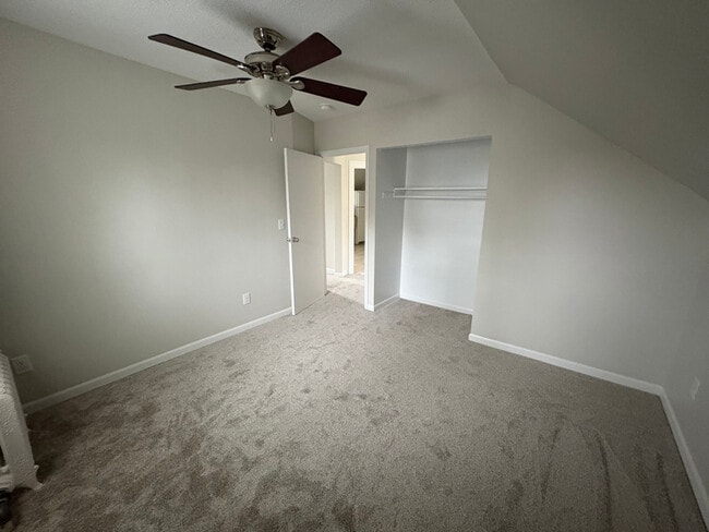 834 Paris Ave NE unit 2, Grand Rapids, MI 49503 - photo 7