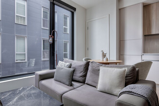 35 W 2nd St Unit FL5-ID1104, Boston, MA 02127