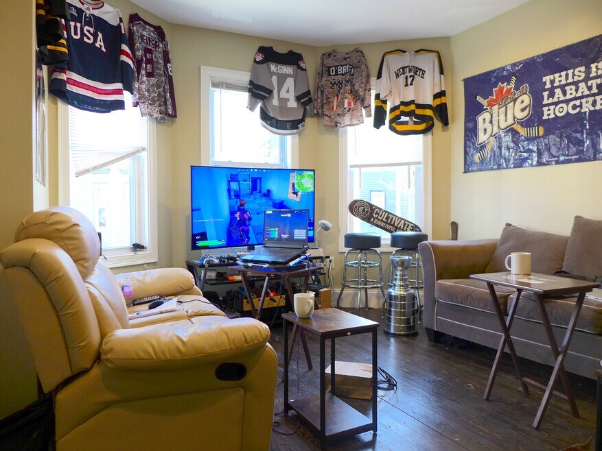 12 Worthington St, Roxbury Crossing, MA 02120 - photo 1