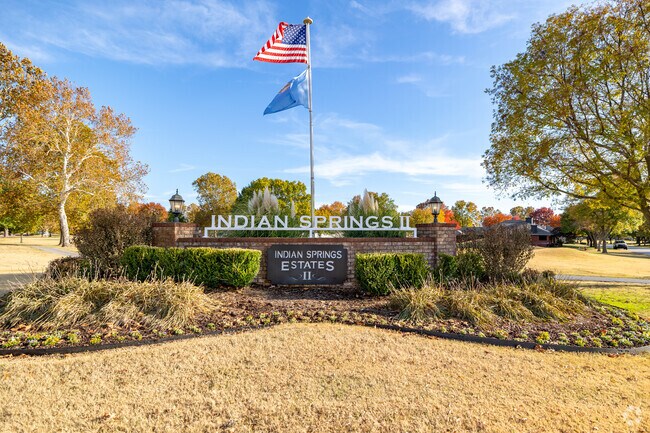 The Indian Springs Estate sign welcomes residents home.