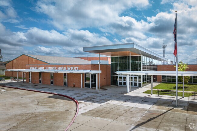 Pearland Junior High West earned a high A grade from Niche.