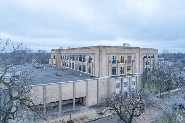 Harper High School has great academic opportunities for students.