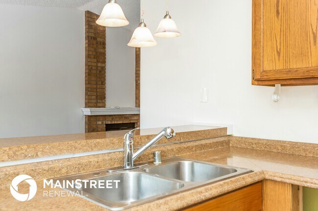 6536 W Joe Michael Way, Las Vegas, NV 89108 - photo 4