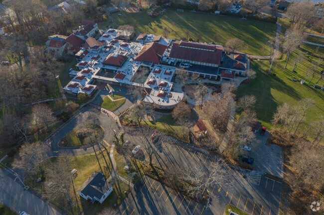 Founded as an Open Air school, The Gordon School in East Providence brings students to nature.