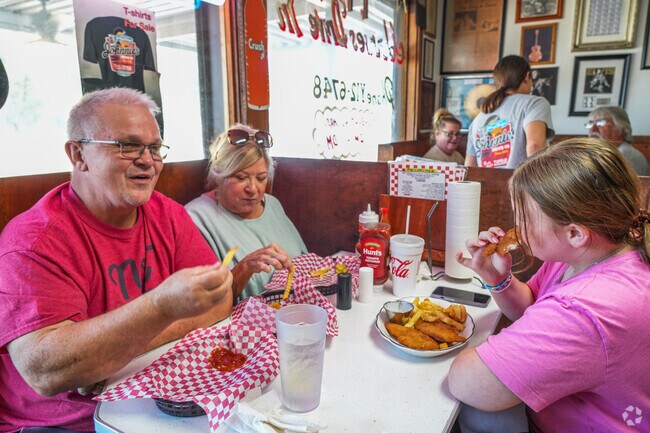 Johnnie’s Drive-In is a legendary diner near Presley Heights, famously known as one of Elvis Presley’s favorite local hangouts.