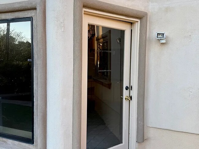 13114 Polvera Ave unit B, San Diego, CA 92128 - photo 4