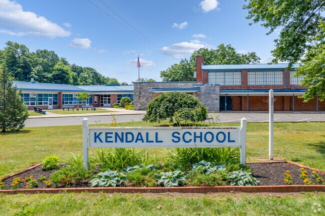 Kendall Elementary School is a top choice school for students located in Spring Hill.