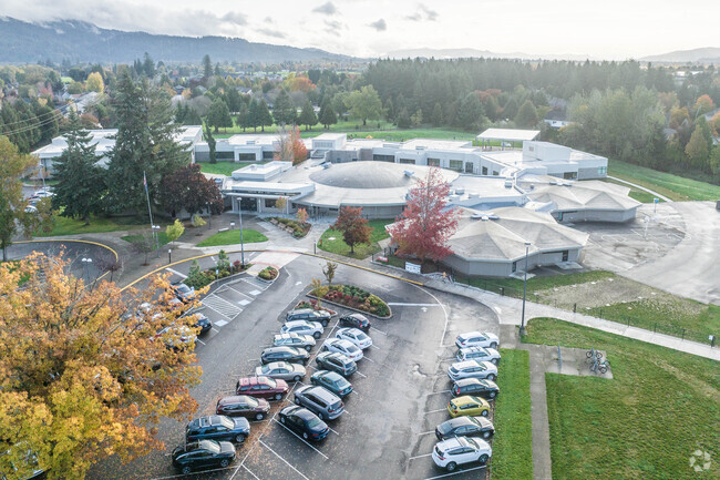 Test scores are above average for students at Gilham Elementary School in Eugene Oregon.