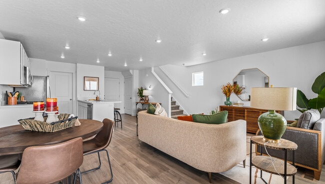 1731 N Copper Canyon Dr unit 1285, Tooele, UT 84074 - photo 2