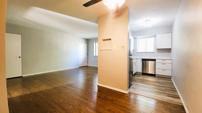 7874 Big Bend Blvd unit 2nd floor, Saint Louis, MO 63119 - photo 5