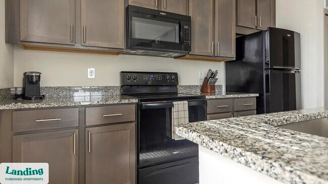 4985 Eastwood Greens St unit 3-301.1407647, Fort Myers, FL 33905 - photo 7