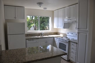 1350 Calle Jules, Vista, CA 92084