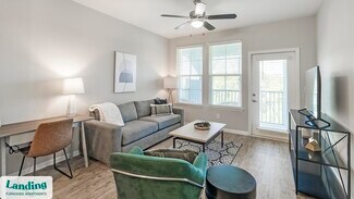 2300 Tapestry Park Dr Unit 2223-412, Land O' Lakes, FL 34639