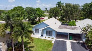 3685 W Citrus Trace, Davie, FL 33328