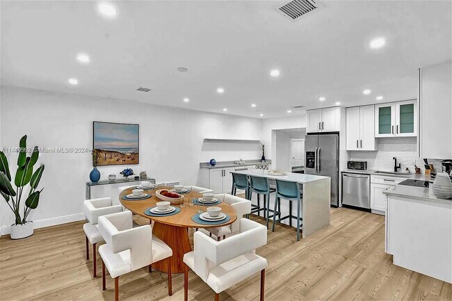 1527 Fletcher St, Hollywood, FL 33020 - photo 5