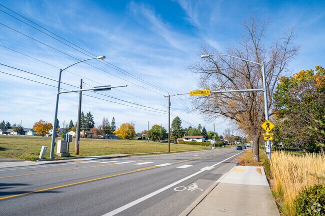 Roads in the Opportunity neighborhood are very walkable with many sidewalks and crosswalks.