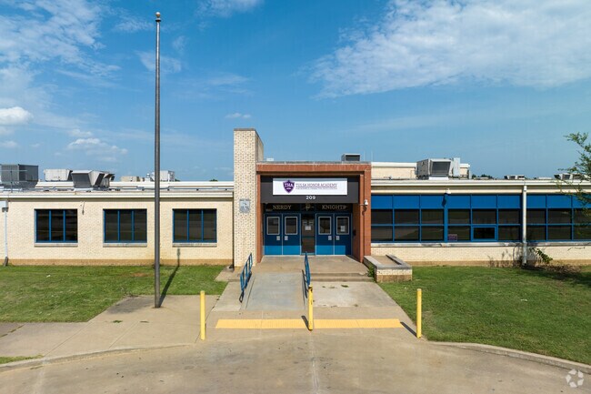 Tulsa Honor Academy focuses on strong academics as well as character.