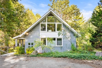 44 The Valley Rd, Concord, MA 01742