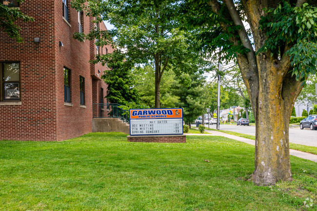 Lincoln Franklin Elementary School