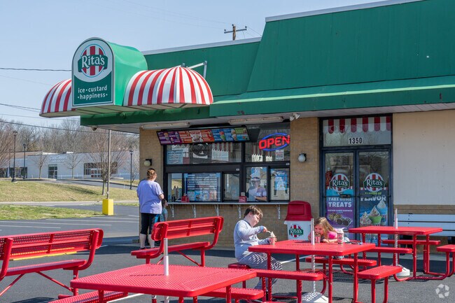 Pottsgrove parents take their kids to Rita's for a sweet treat on a warm day.