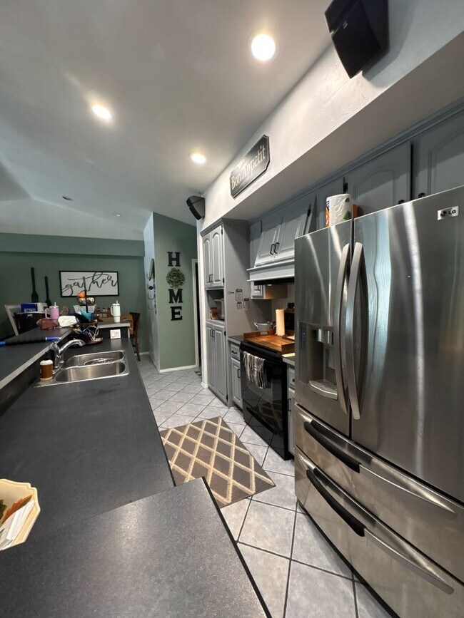 13501 Velp Ave Unit 13501 Velp Ave, Suamico, WI 54173