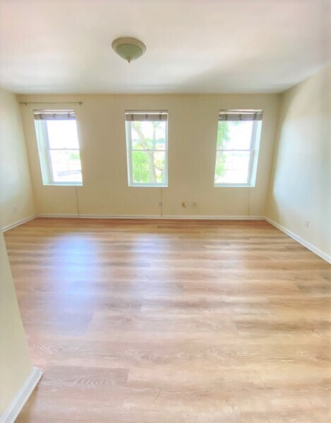 308 Main St unit 3E, Huntington, NY 11743 - photo 5